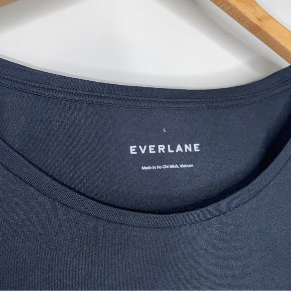 Everlane The Organic Cotton Box-Cut Tee